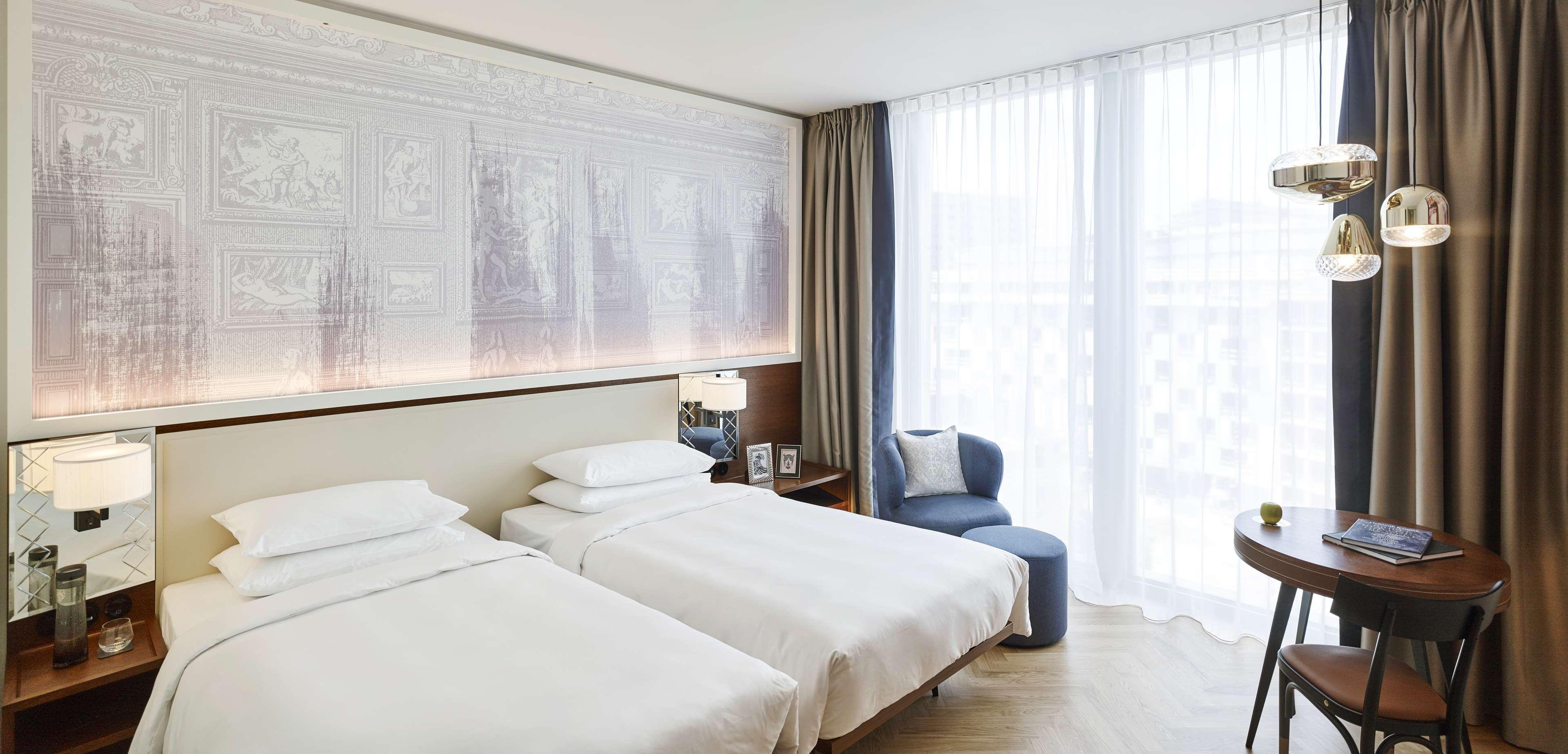 Andaz Vienna Am Belvedere, By Hyatt Kültér fotó A room at the hotel